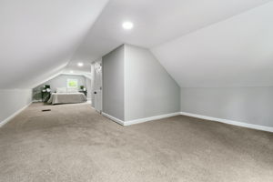  Photo 39