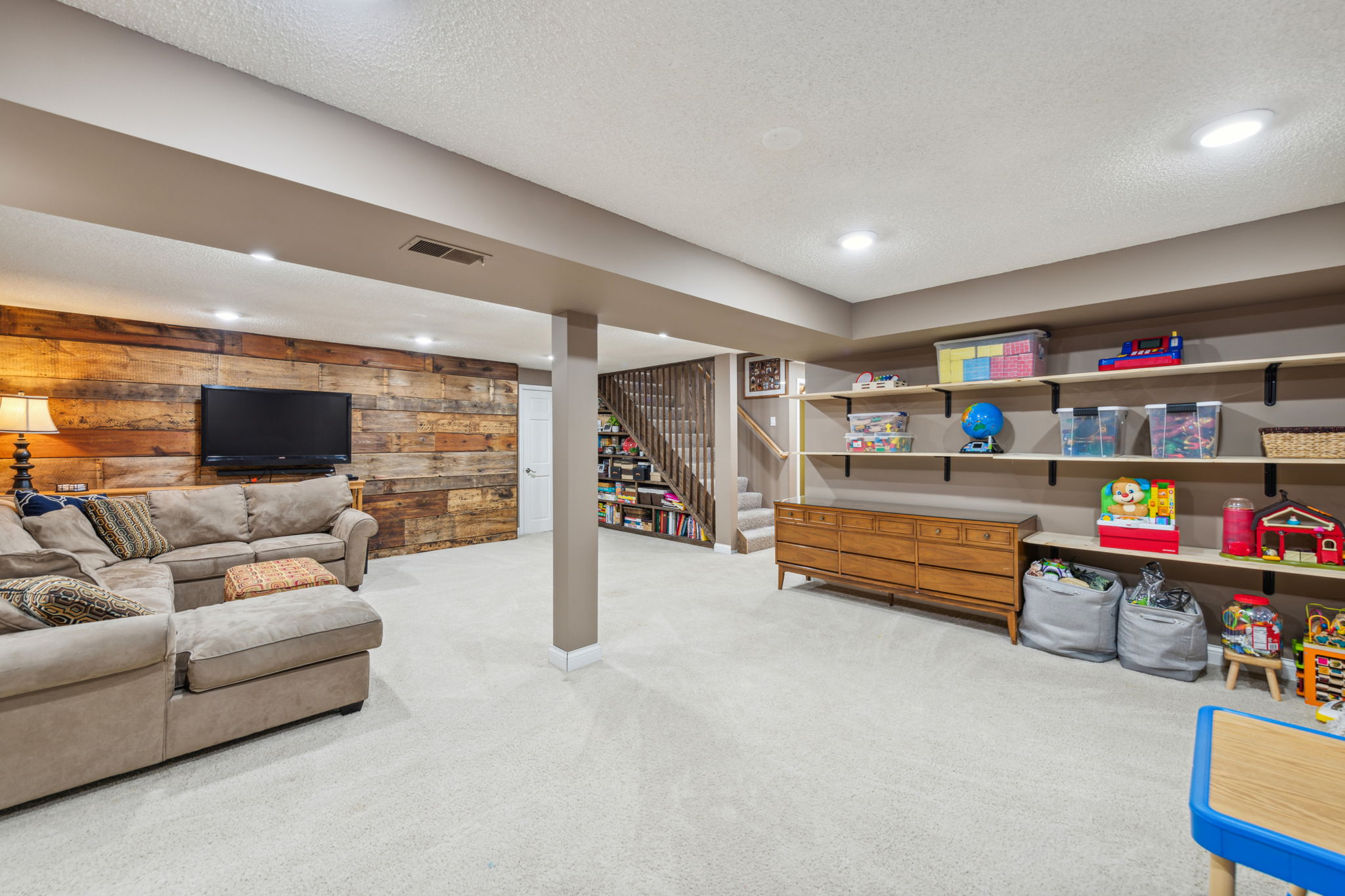 21_Interior