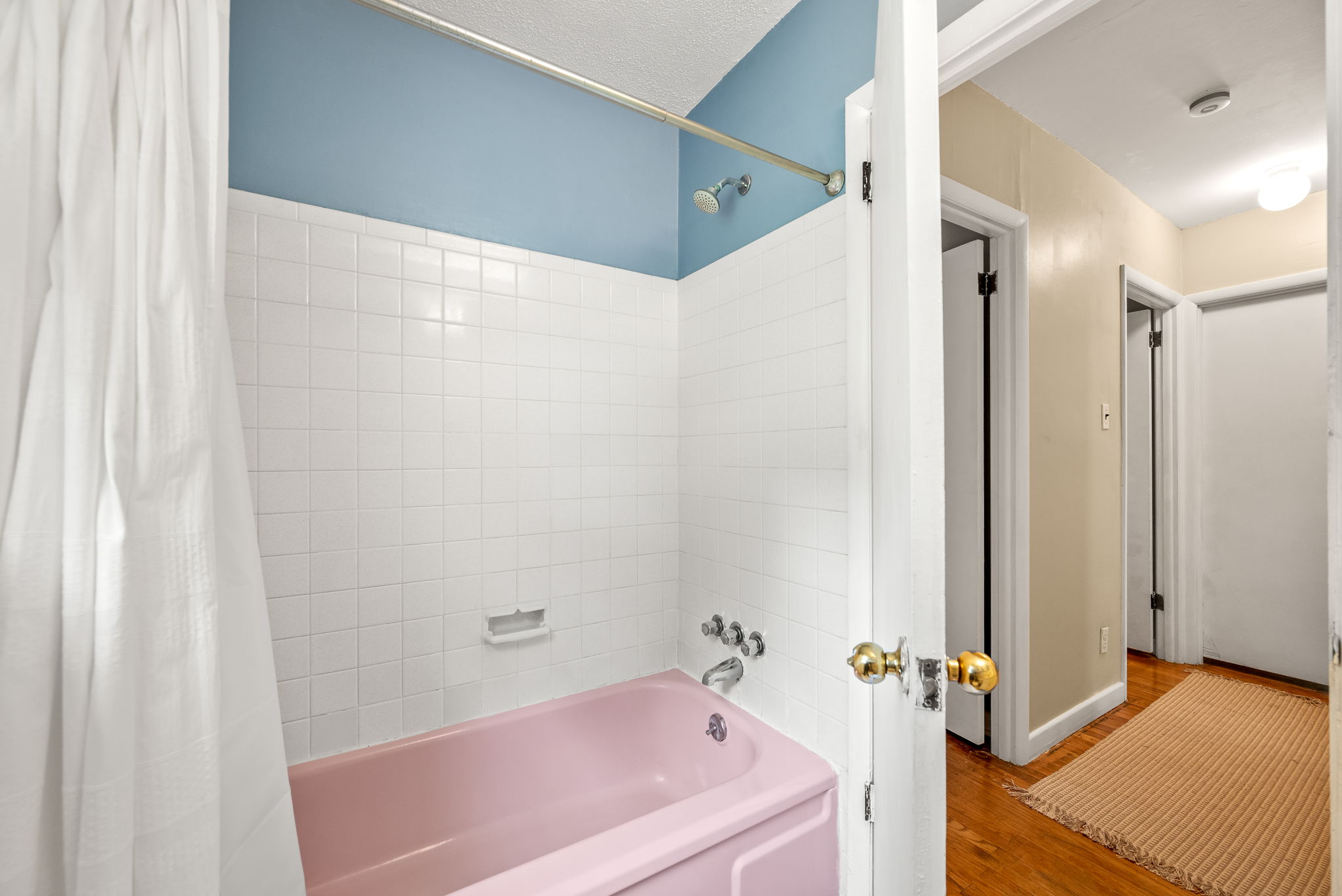 518 W Anderson Ave-56