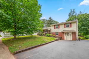 518 W Anderson Ave-33