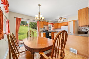 518 W Anderson Ave-42