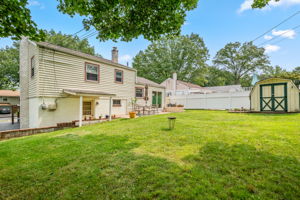 518 W Anderson Ave-63