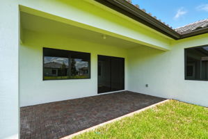 Photo 32