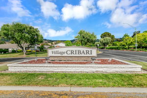 054_5183 Cribari Knolls