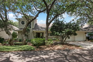 Welcome to 5189 Village Way