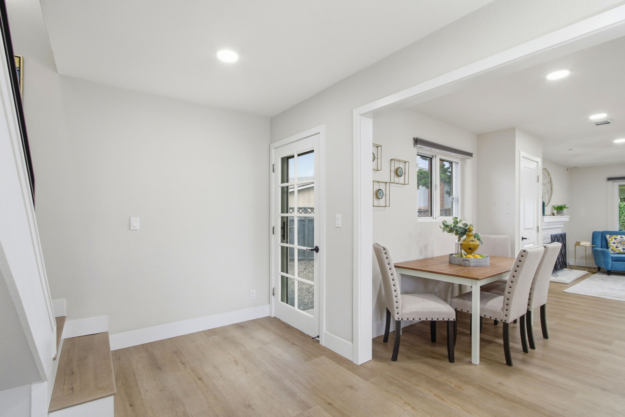 016_F8_519 Cheyenne Ln