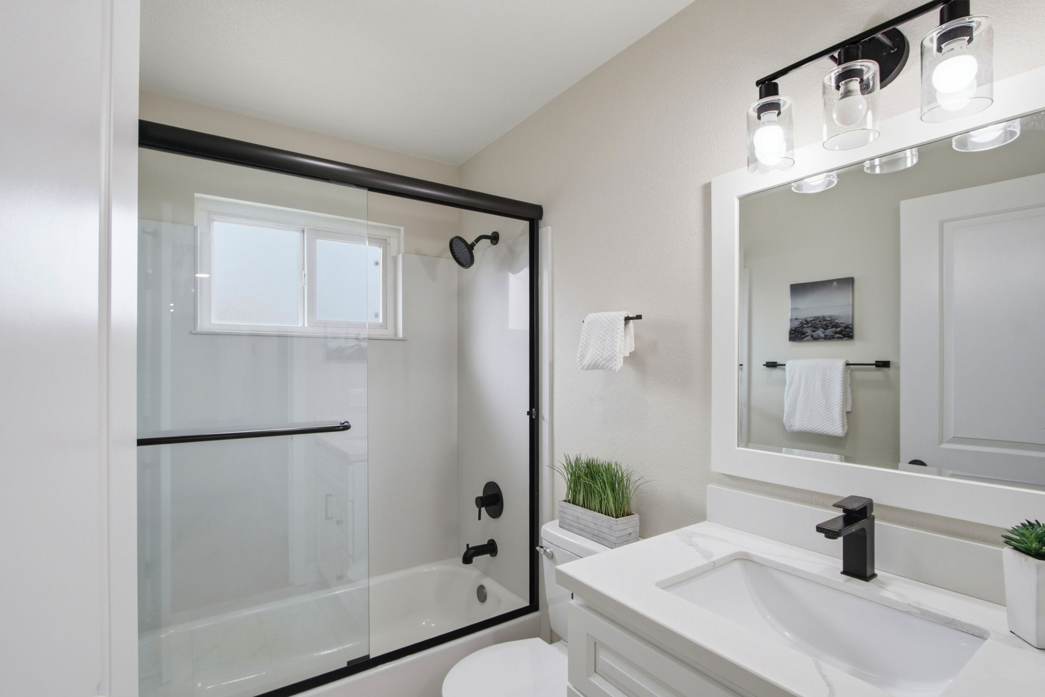 031_F8_519 Cheyenne Ln