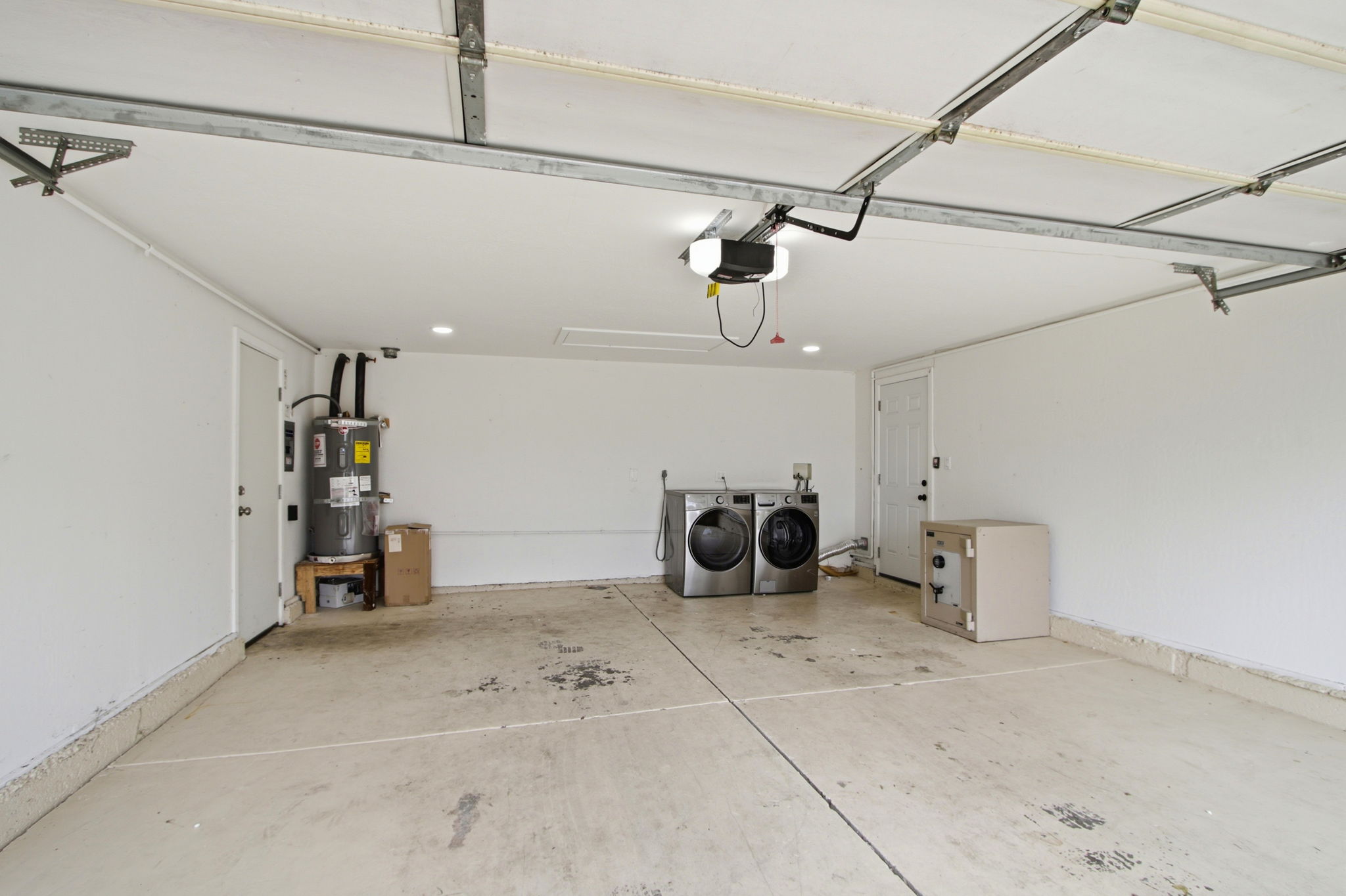 032_F8_519 Cheyenne Ln