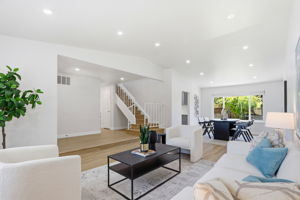 011_F8_519 Glenburry Way