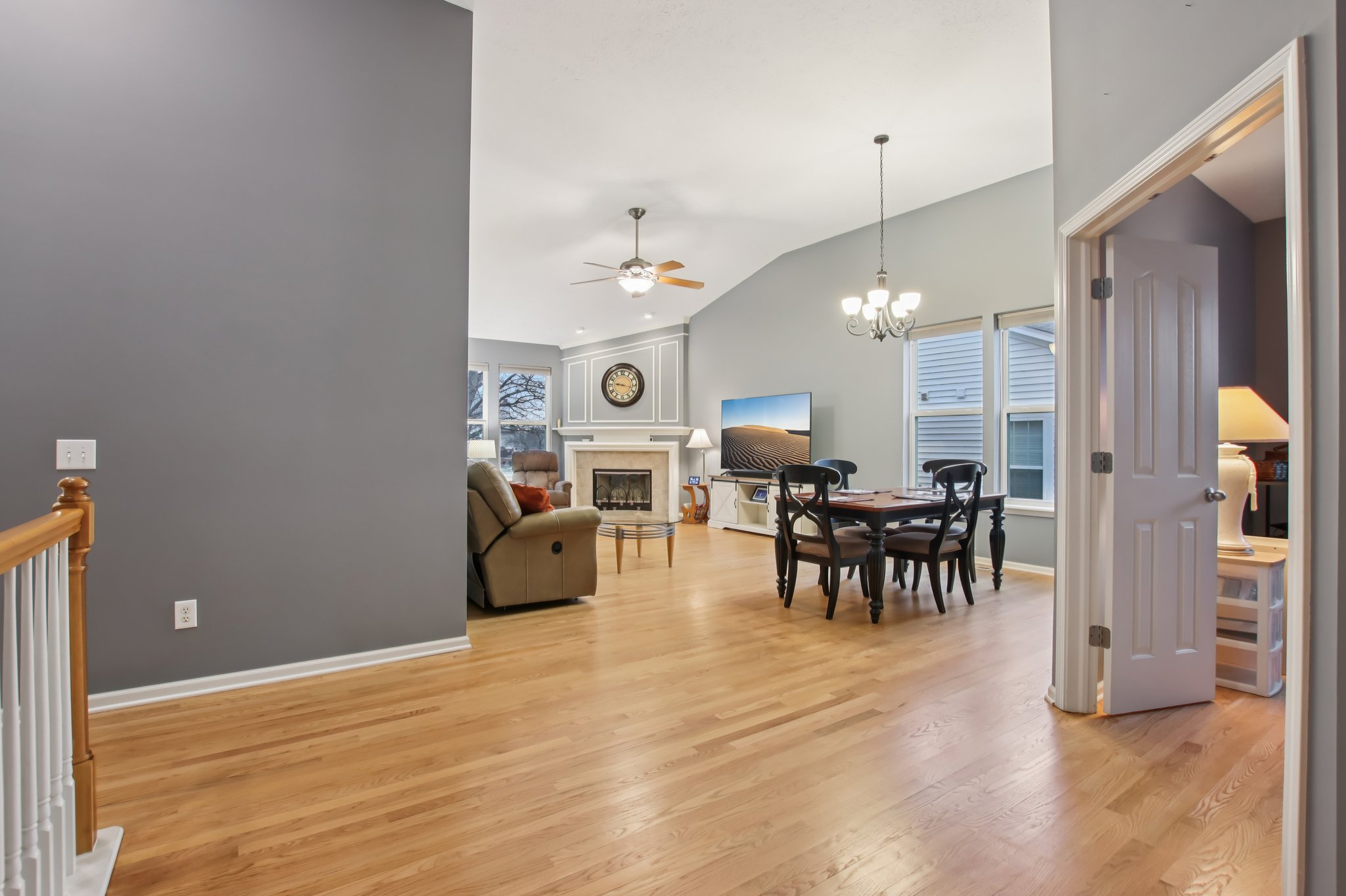 Hadleigh Ct-S0403-021.jpg