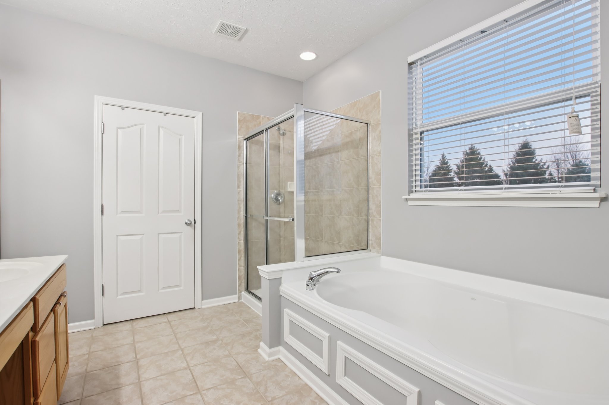 Hadleigh Ct-S0403-026.jpg