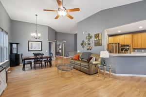 Hadleigh Ct-S0403-006.jpg