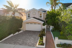 S Juanita Ave-057