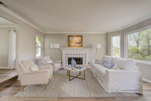 S Juanita Ave-011