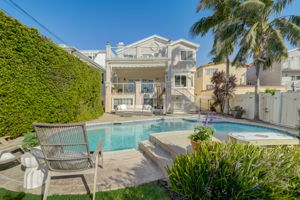 S Juanita Ave-050