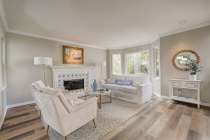 S Juanita Ave-012