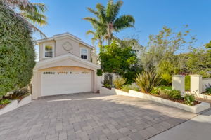 S Juanita Ave-001
