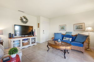 Interiors (3)