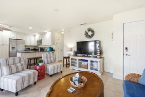 Interiors (4)