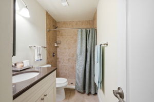 Interiors (16)