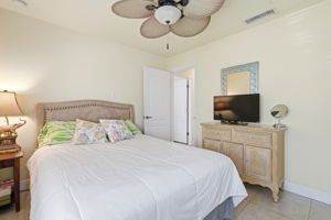 Interiors (19)