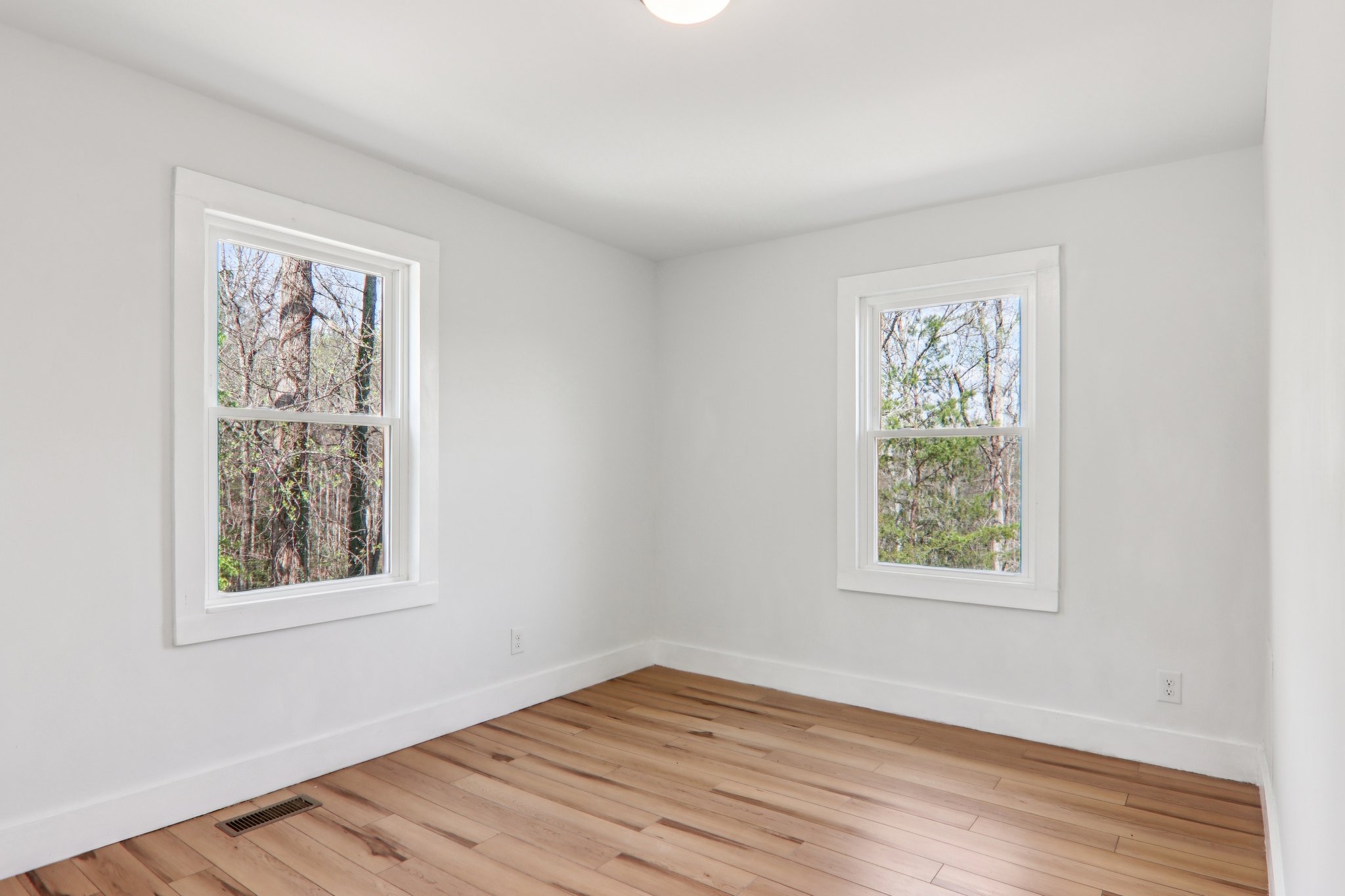 Ralph Winchester Rd-S2803-020.jpg