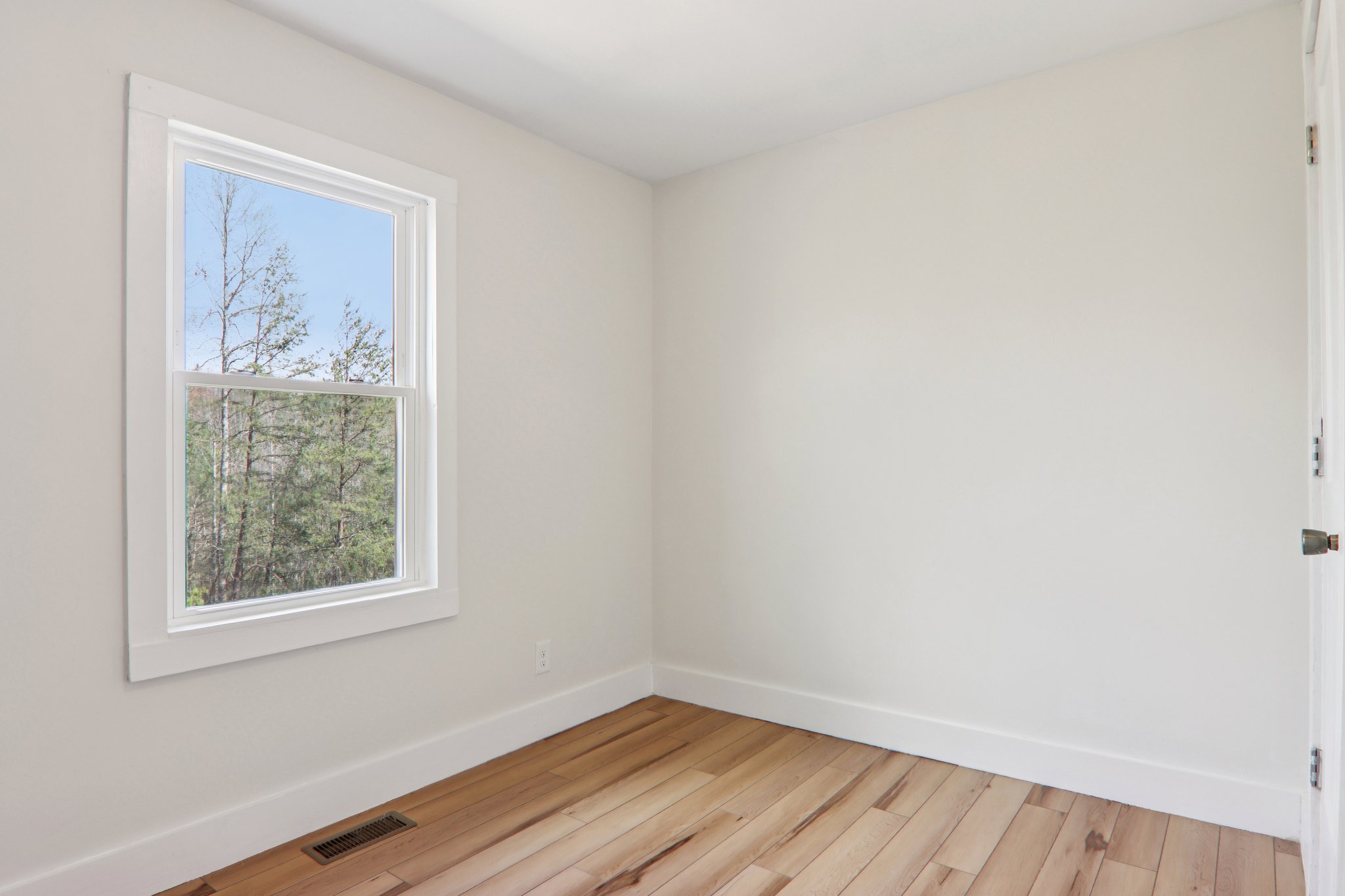 Ralph Winchester Rd-S2803-024.jpg