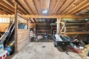  Photo 36