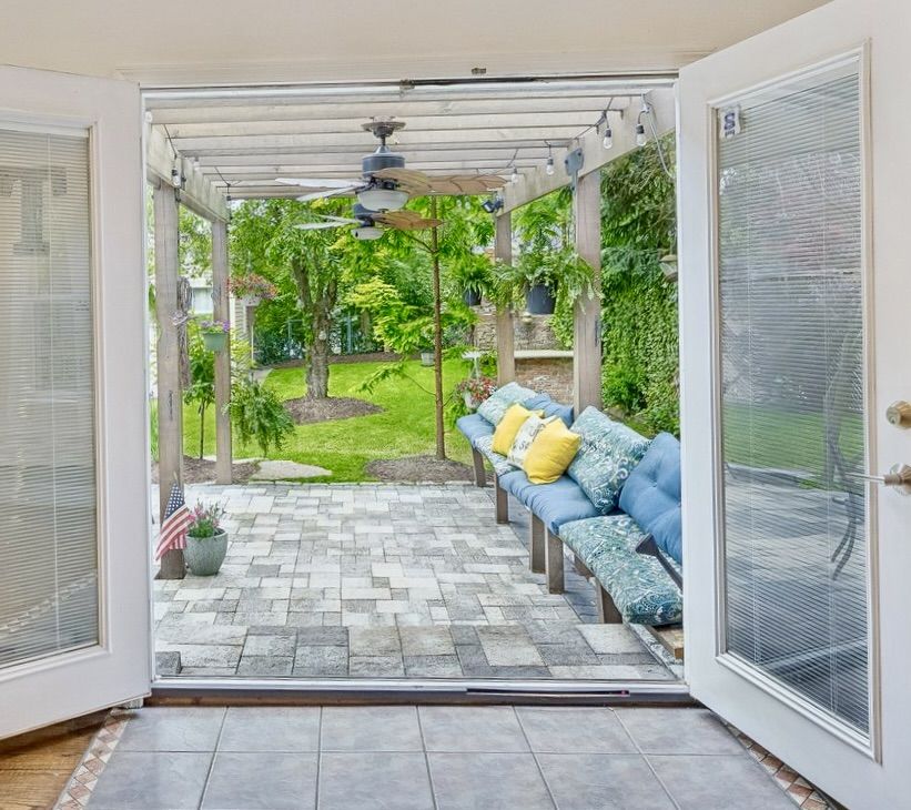 Backyard retreat