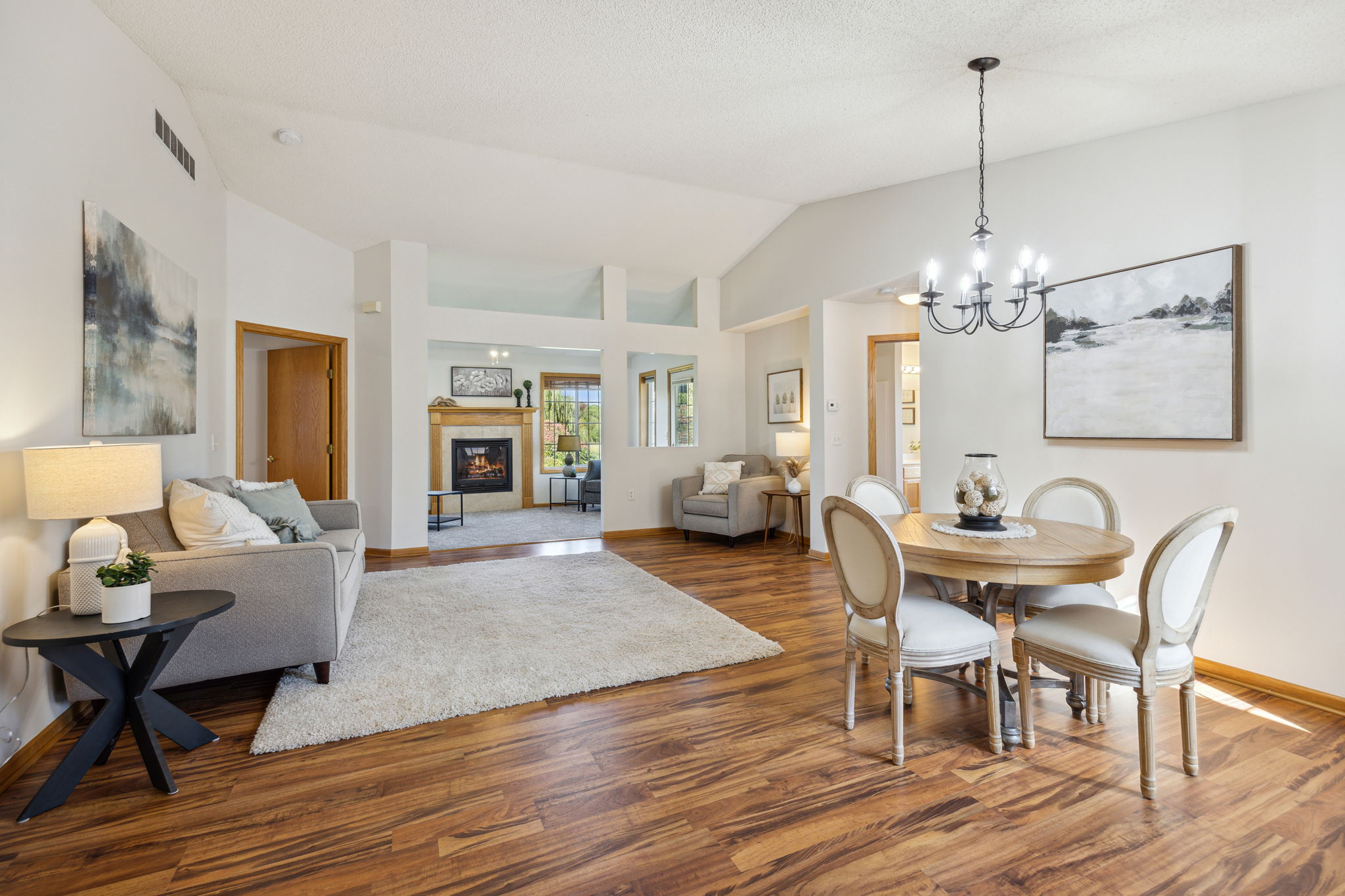 03_Interior