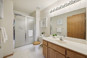 13_Interior