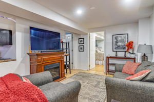 52 Beachgrove Crescent, Whitby, ON L1R 3G3, Canada Photo 48