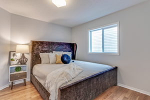 52 Beachgrove Crescent, Whitby, ON L1R 3G3, Canada Photo 40