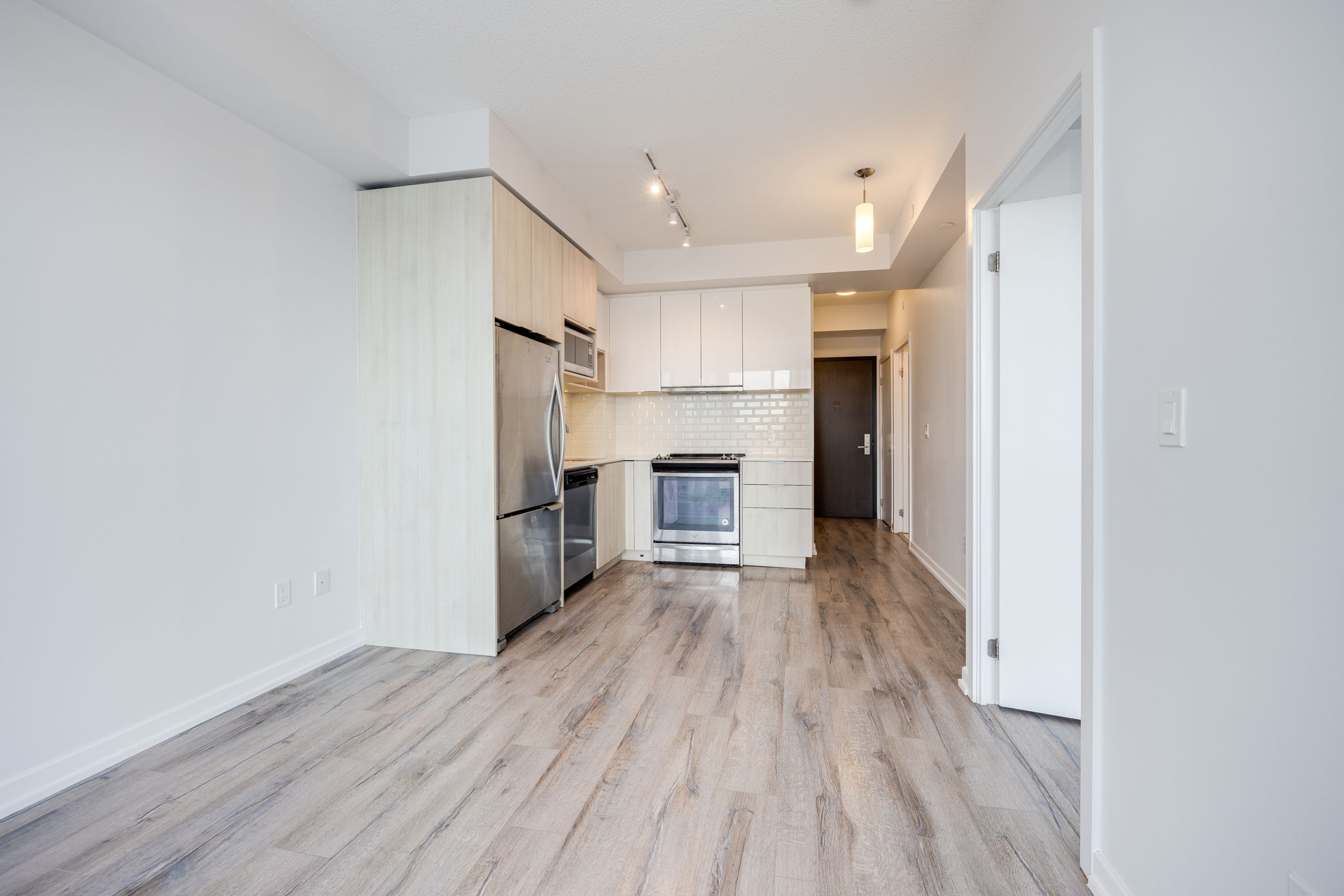 Toronto property showcase — delivered property photograph 12