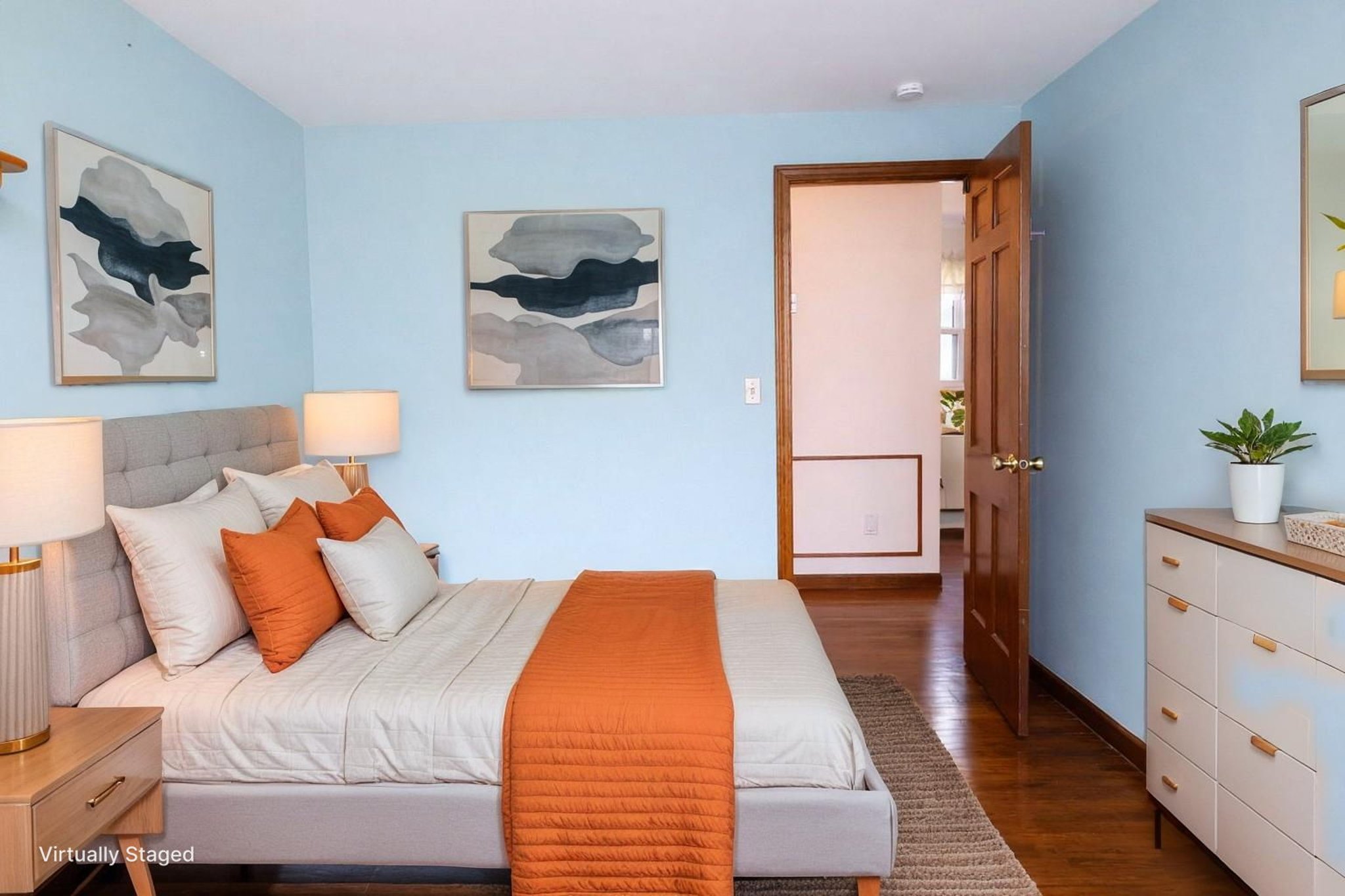 B2A4887F-1FAC-436A-8FD0-71798B4BEF67 virtually staged.jpeg