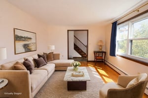 D14D6EF8-6720-443B-9FE4-FF3EB1F258EE virtually staged.jpeg