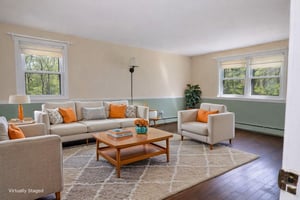 556FC814-5F01-4A21-A79A-59A783AA3119 virtually staged.jpeg