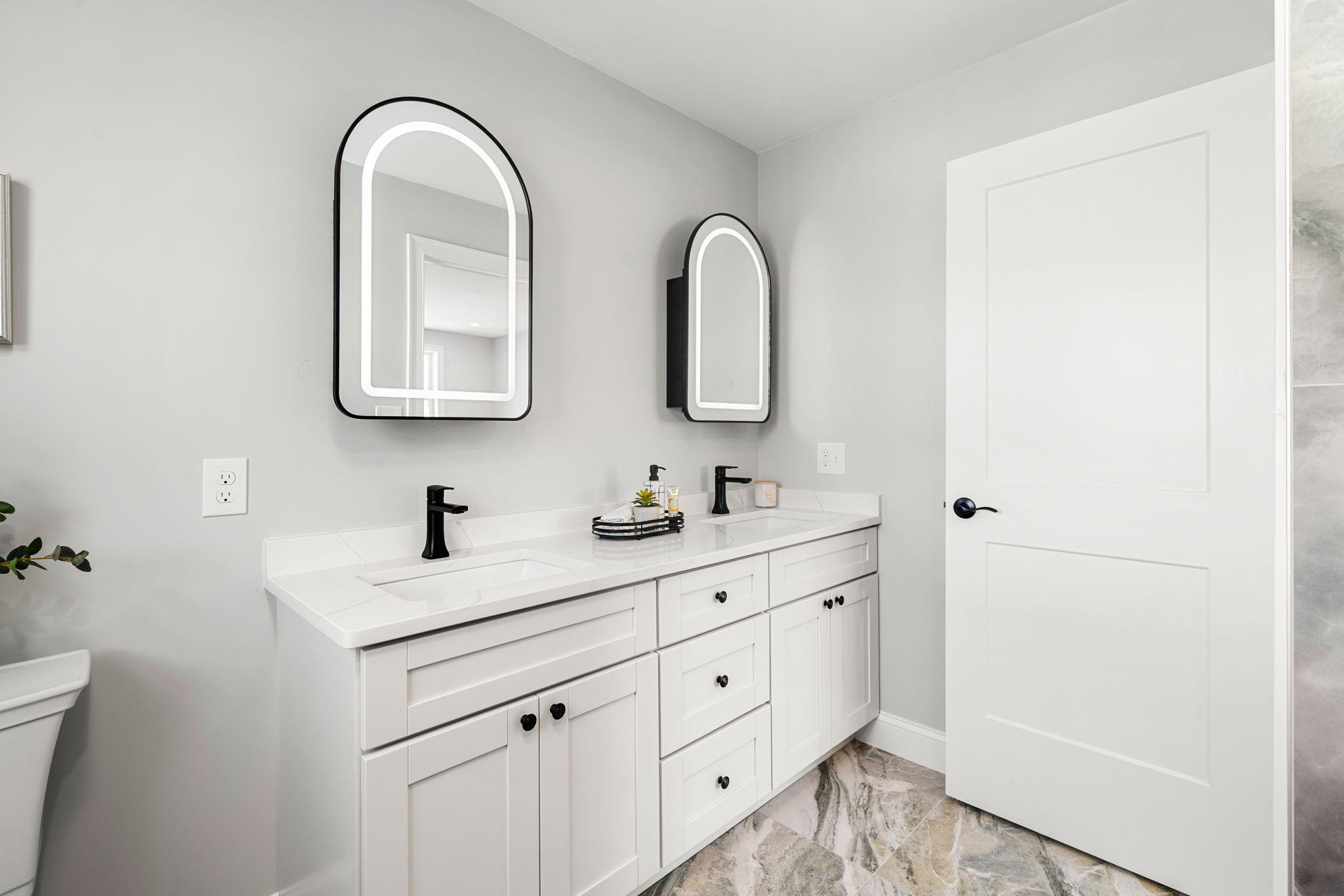 52 Lundberg St, Lowell, MA 01852, USA Photo 33