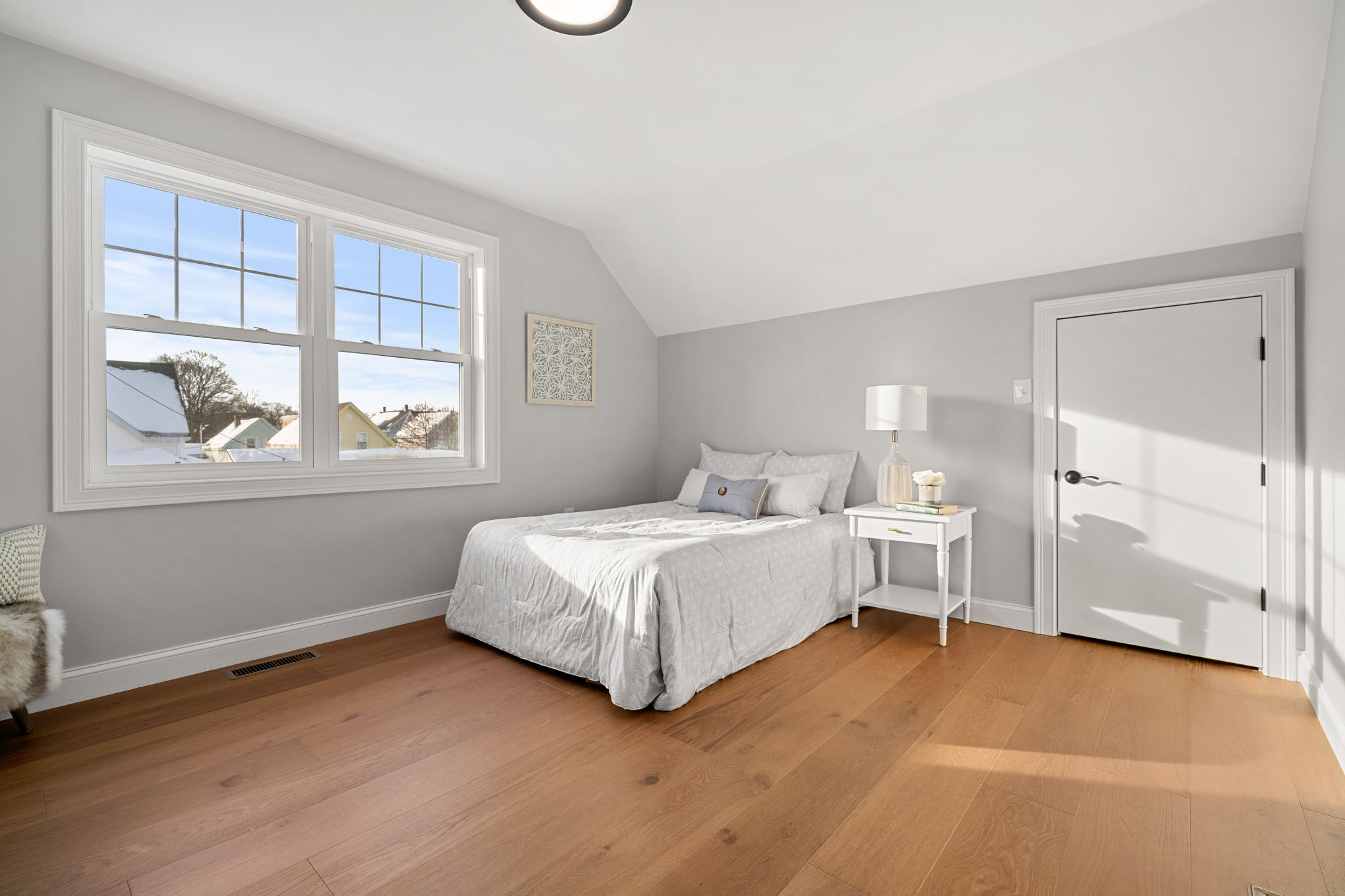 52 Lundberg St, Lowell, MA 01852, USA Photo 35