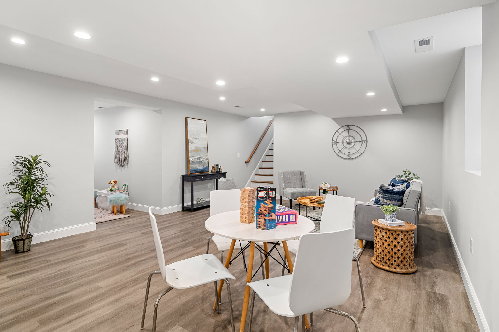 52 Lundberg St, Lowell, MA 01852, USA Photo 44