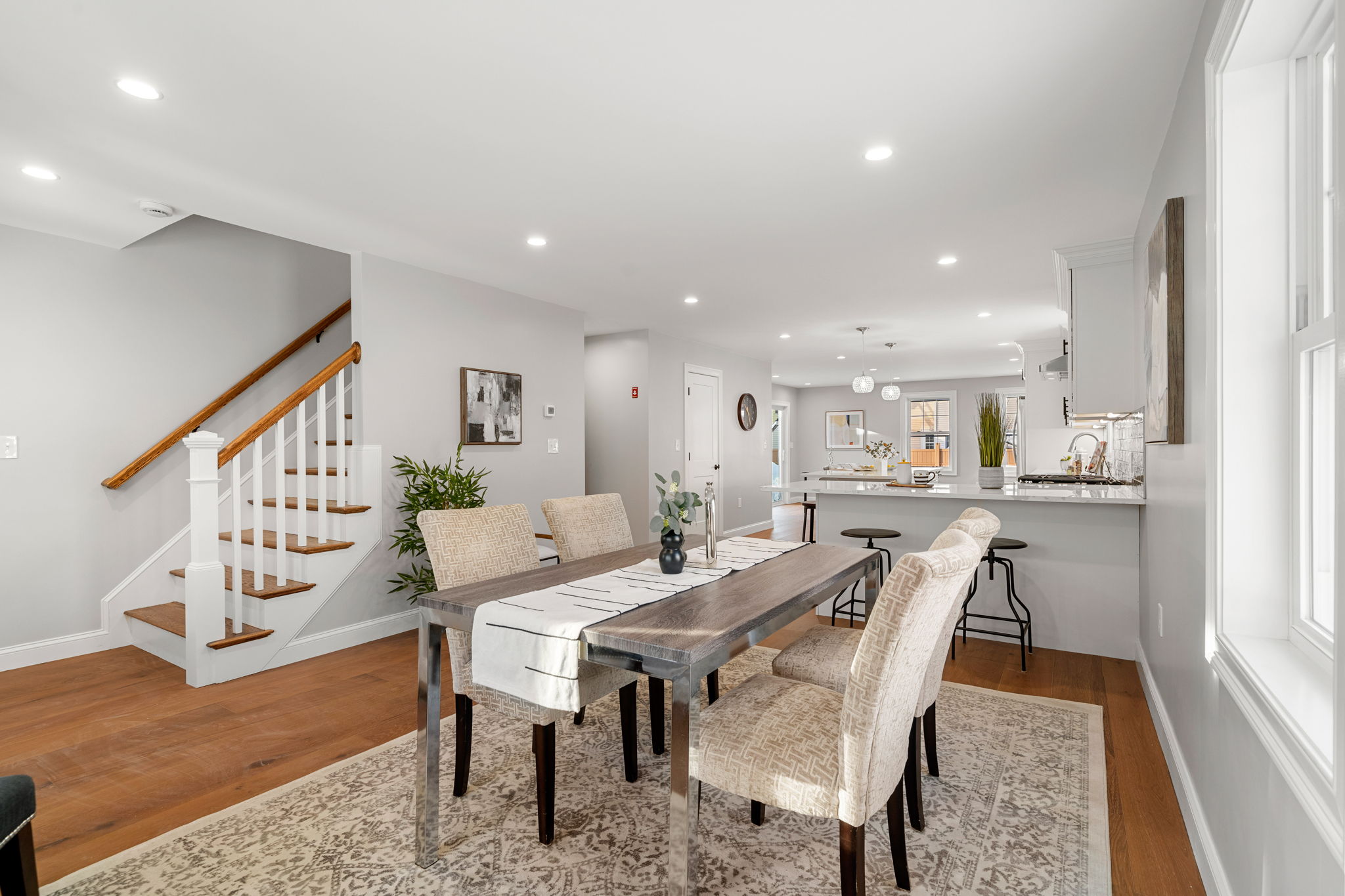 52 Lundberg St, Lowell, MA 01852, USA Photo 54