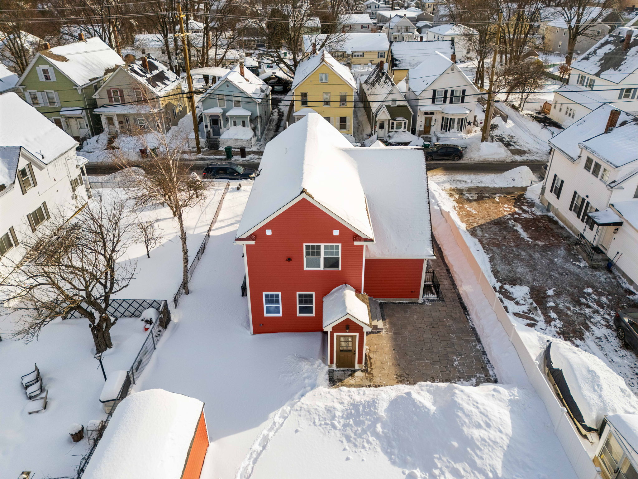 52 Lundberg St, Lowell, MA 01852, USA Photo 9