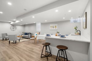 52 Lundberg St, Lowell, MA 01852, USA Photo 41