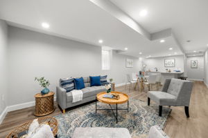 52 Lundberg St, Lowell, MA 01852, USA Photo 48