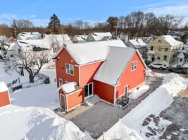 52 Lundberg St, Lowell, MA 01852, USA Photo 9