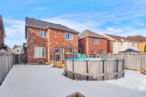 52 Paisley Green Ave, Caledon East, ON L7C 3R9, CA Photo 38