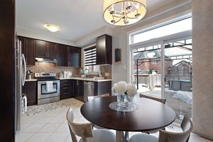 52 Paisley Green Ave, Caledon East, ON L7C 3R9, CA Photo 16