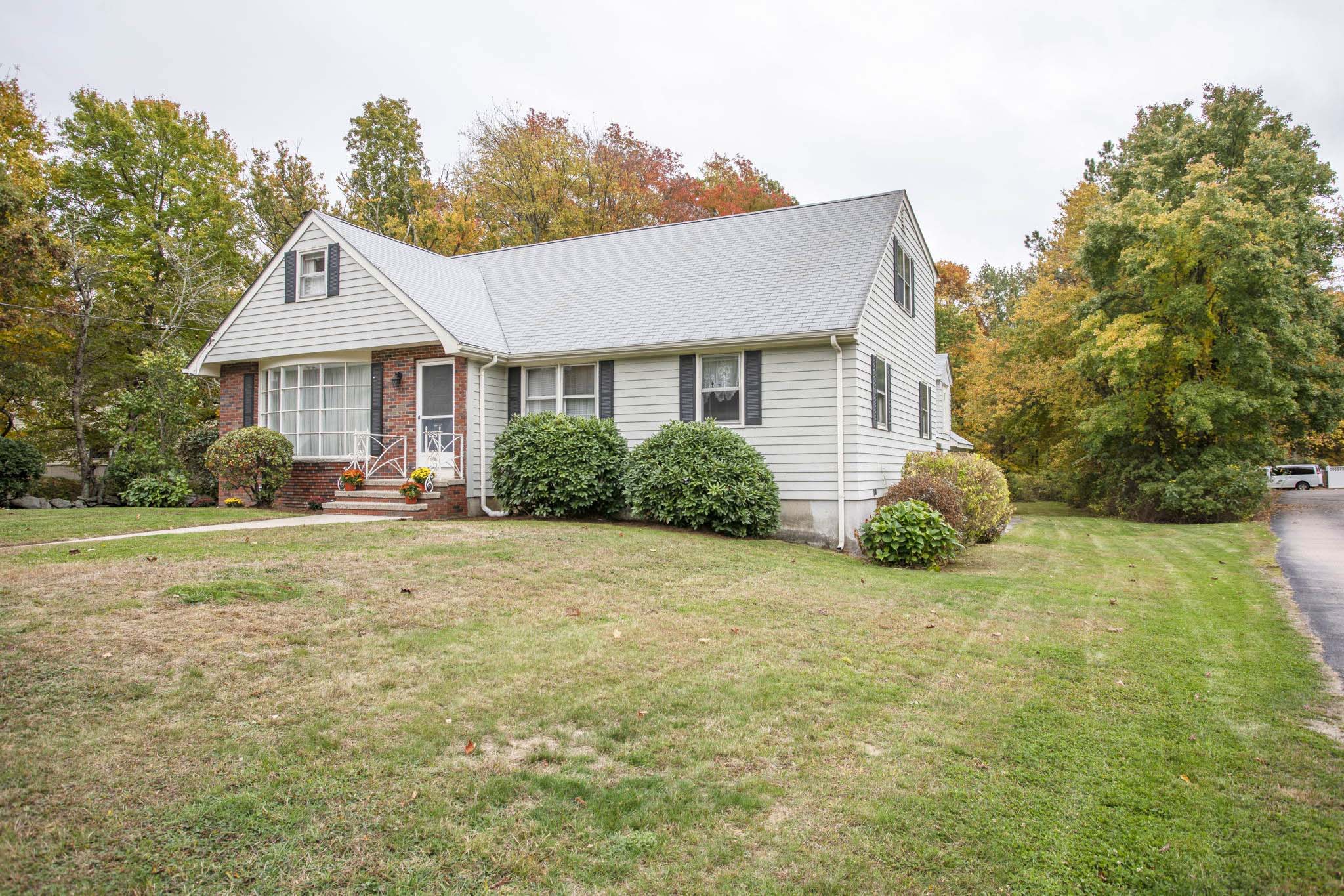  52 Pine Hill Rd, Johnston, RI 02919, US Photo 60