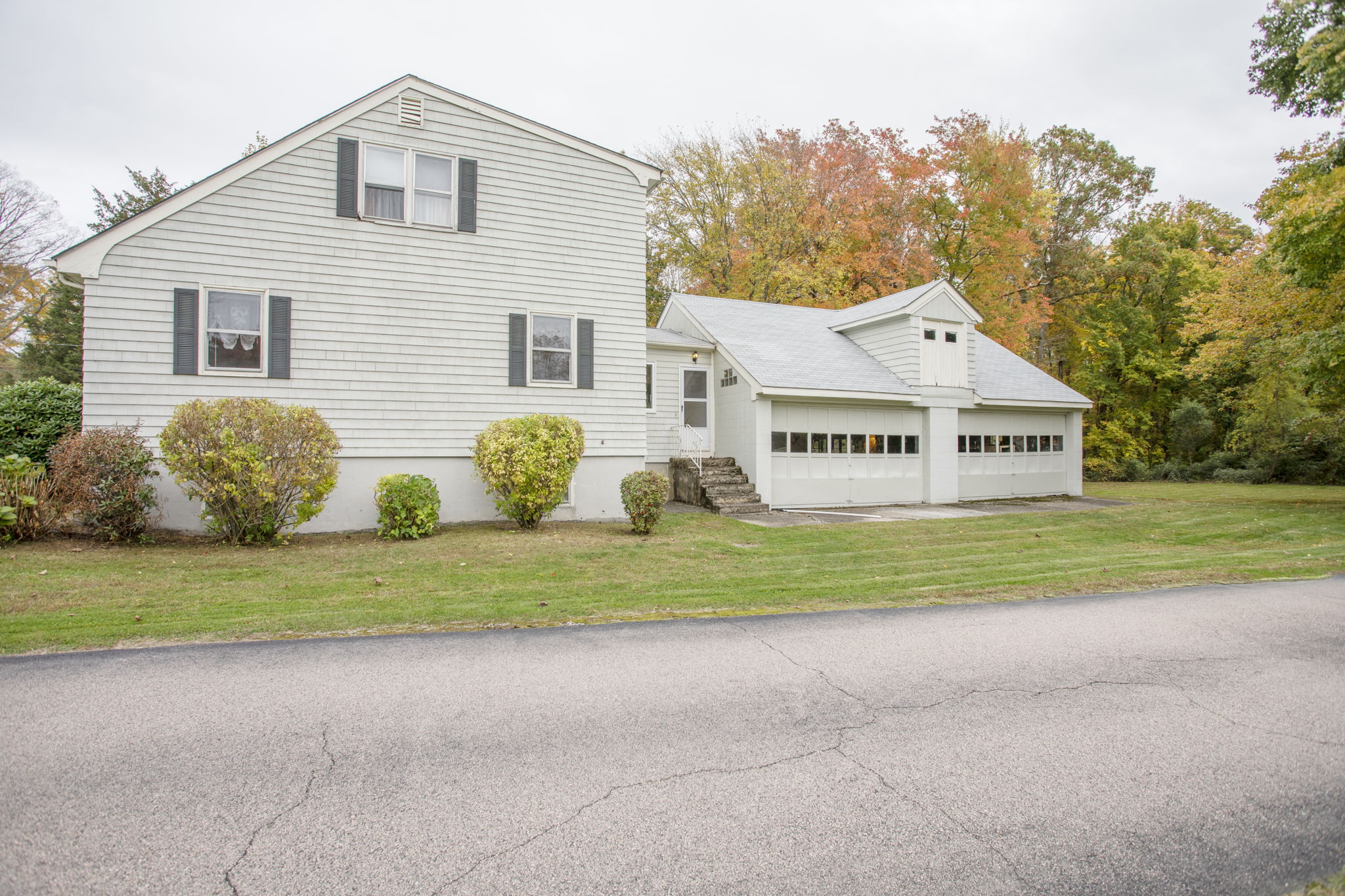  52 Pine Hill Rd, Johnston, RI 02919, US Photo 4