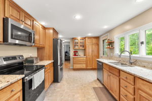 52 Pinkham Rd, Lee, NH 03861, USA Photo 27